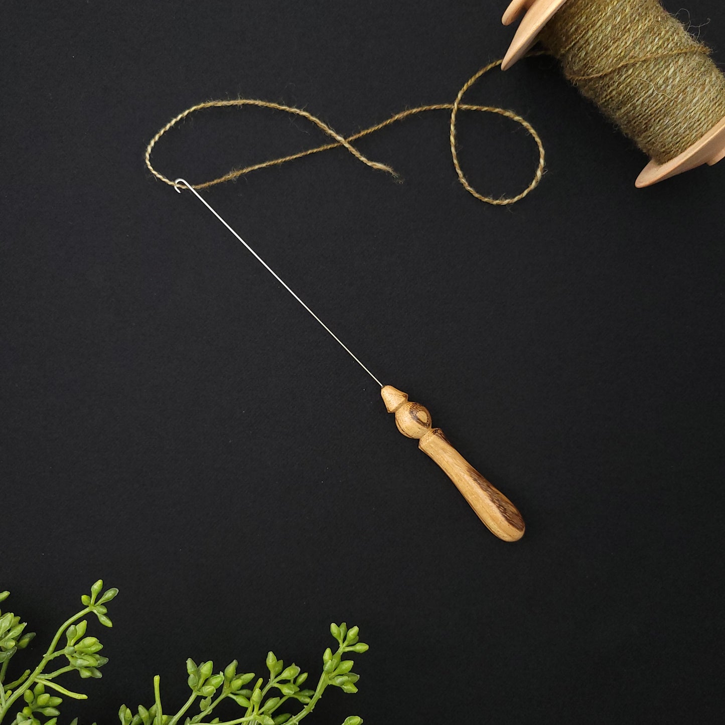 Zebrawood Orifice Hook