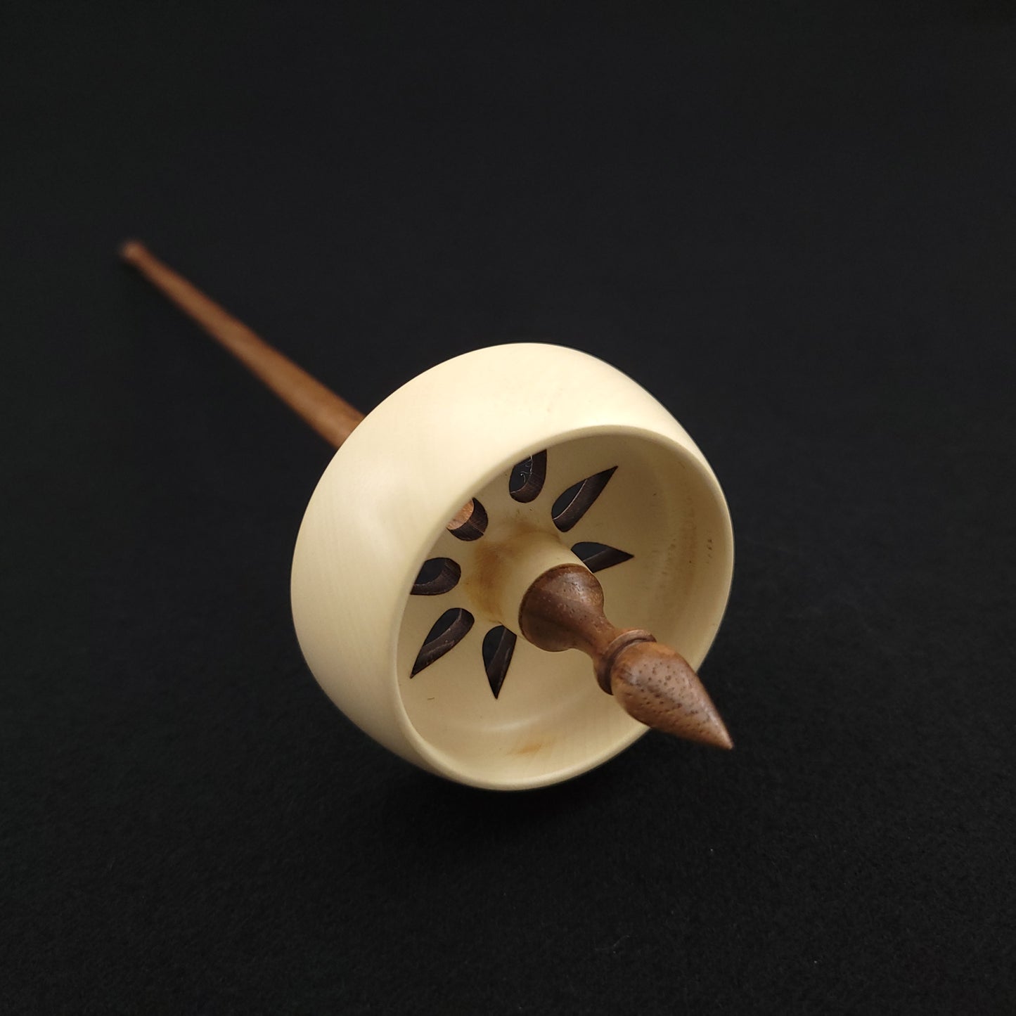 Small Holly Bottom Whorl Spindle
