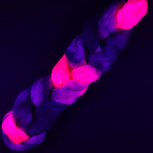 Goth Barbie - 2 oz 85/15 Polwarth/Silk