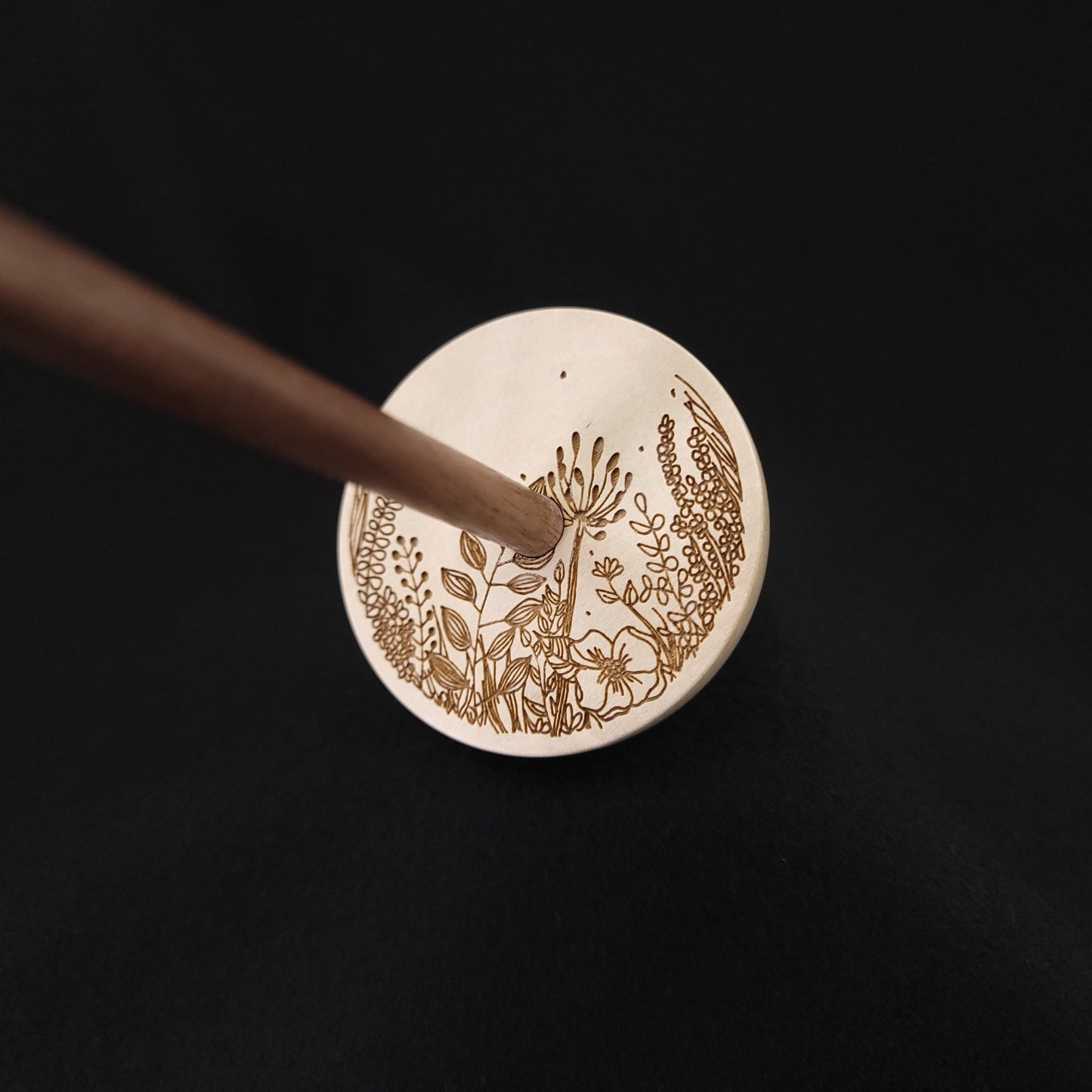 Small Engraved Holly Bottom Whorl **One spindle per customer!