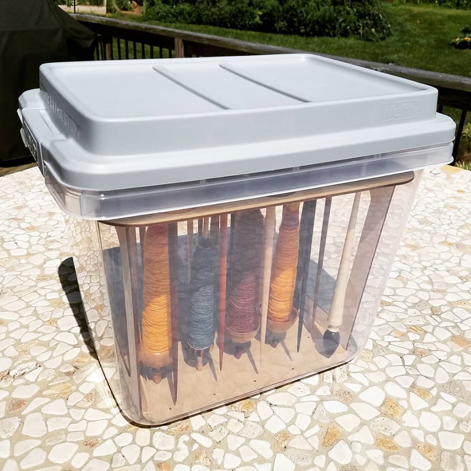 Tote Life Spindle Storage Stand