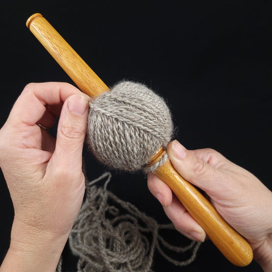 Yarn Holder, Handmade, Yarn Spinner, Yarn Caddy, Yarn Spindle, Yarn  Organizer, Knitting and Crochet Supplies Organizer, Yarn Rack -  Israel