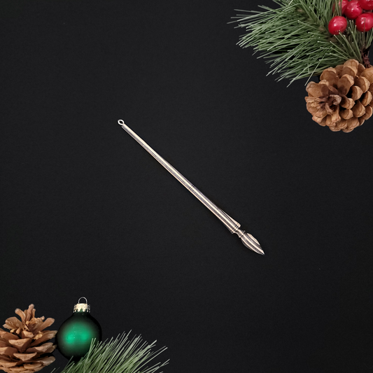 Crossbones Spectraply Birch Russian Lace Spindle Ornament