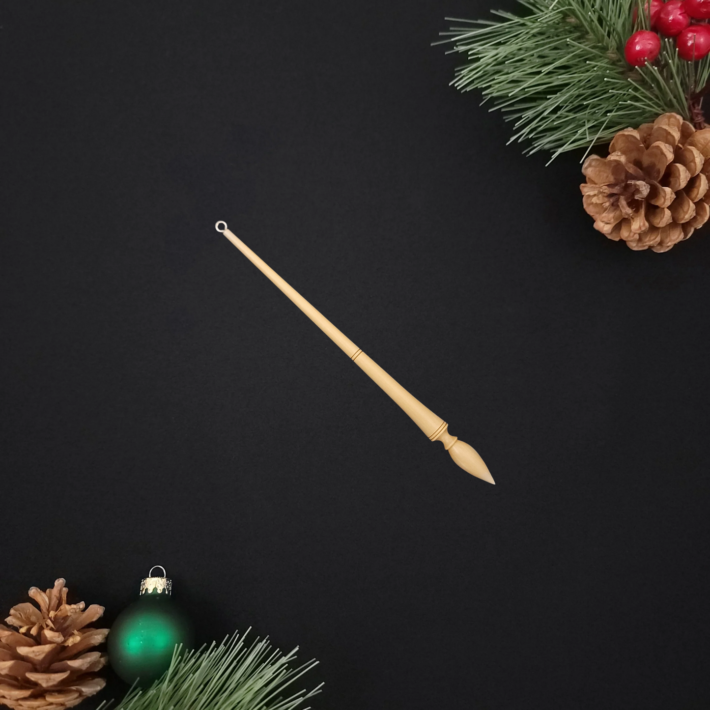 Boxwood Russian Lace Spindle Ornament